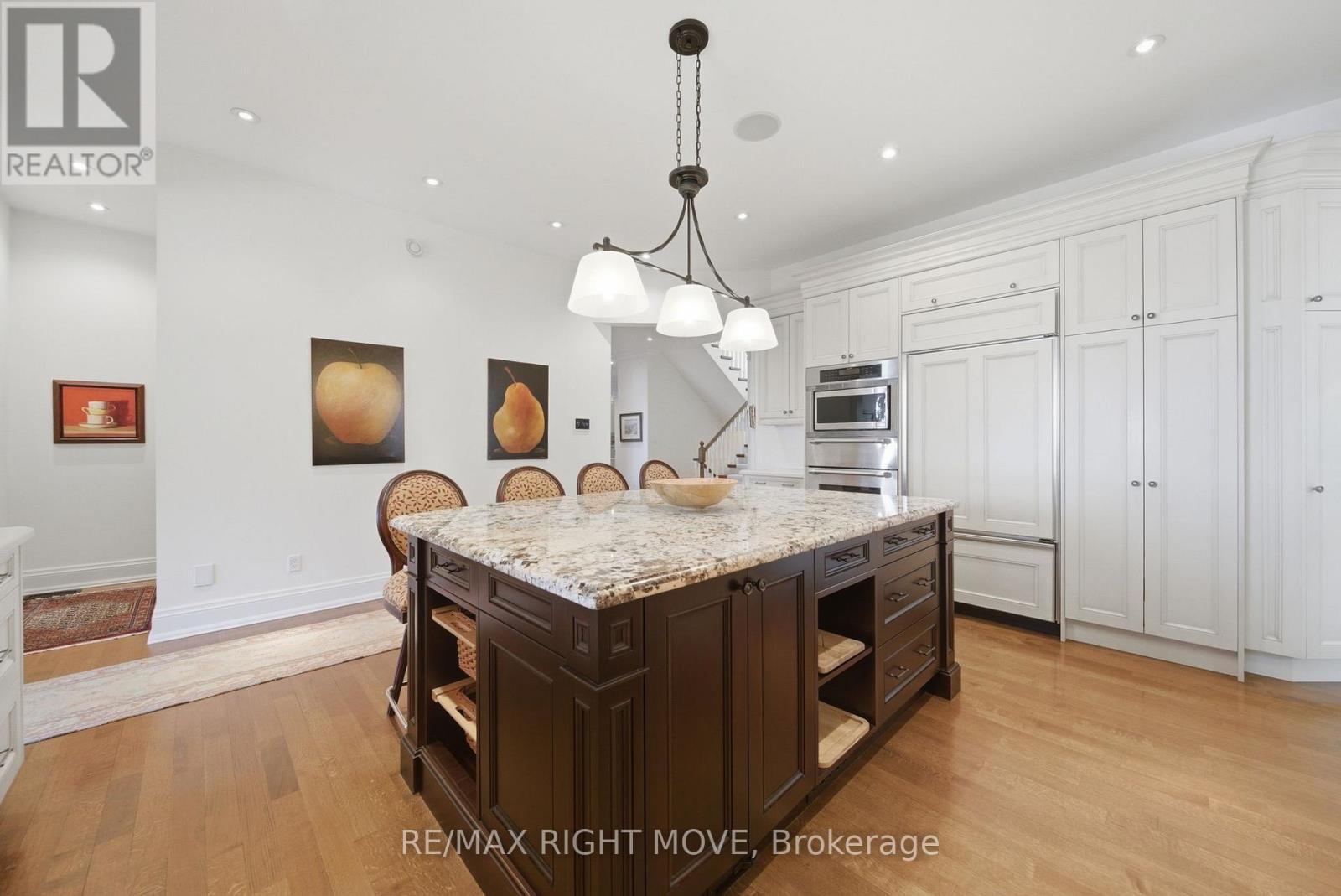 28 Maple Drive, Orillia, Ontario  L3V 3W2 - Photo 7 - S13246452