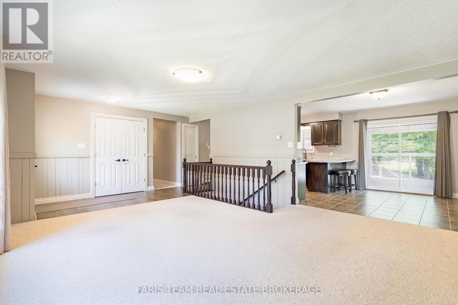 19 Maplegate Road, Tiny, Ontario  L0L 2T0 - Photo 14 - S13246462
