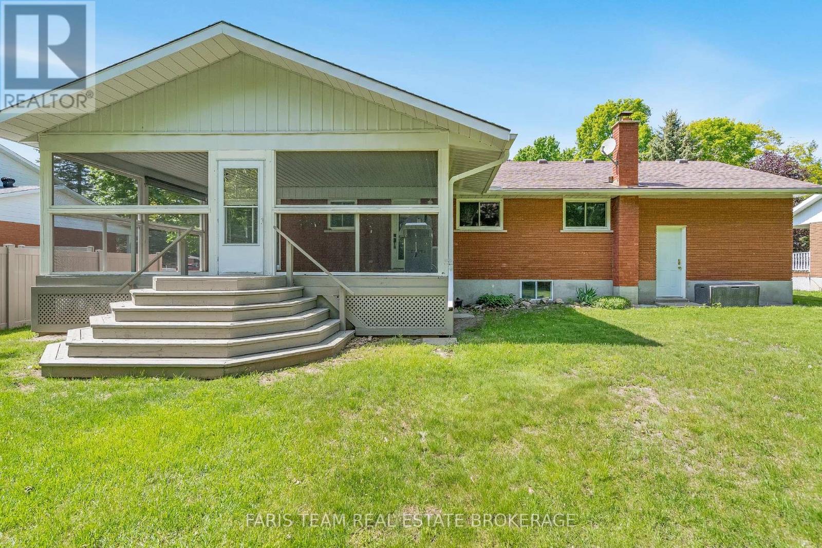 19 Maplegate Road, Tiny, Ontario  L0L 2T0 - Photo 34 - S13246462