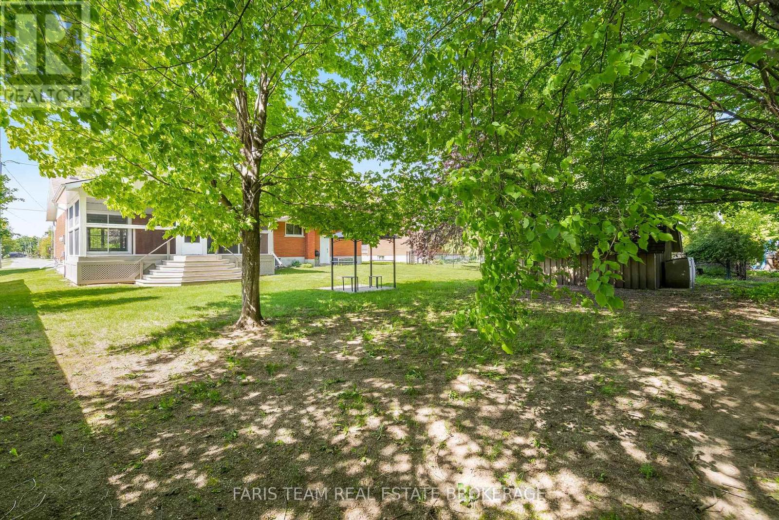 19 Maplegate Road, Tiny, Ontario  L0L 2T0 - Photo 36 - S13246462