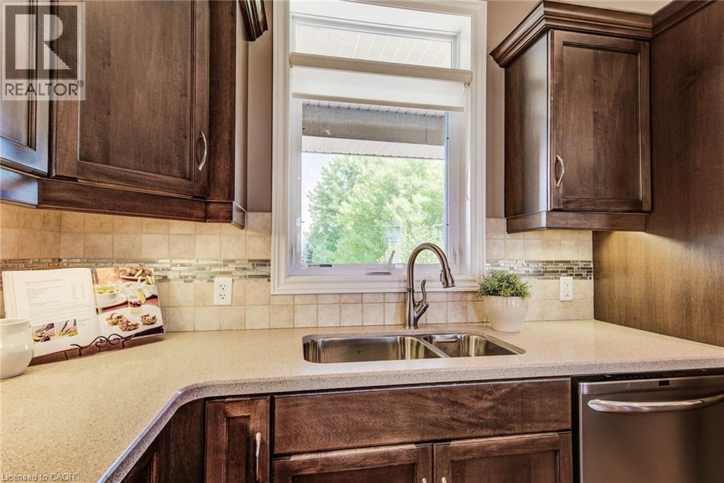 355 Woodstock Street S, Tavistock, Ontario  N0B 2R0 - Photo 16 - 40833529