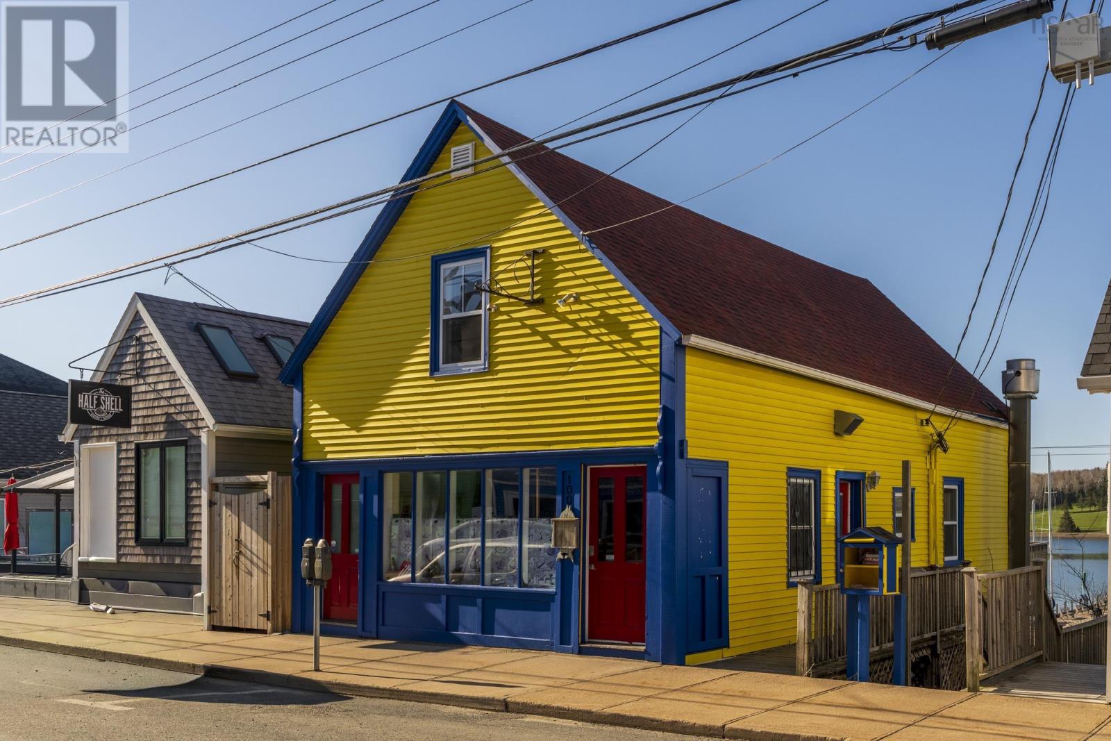 100 Montague Street, Lunenburg, Nova Scotia  B0J 2C0 - Photo 5 - 202613351