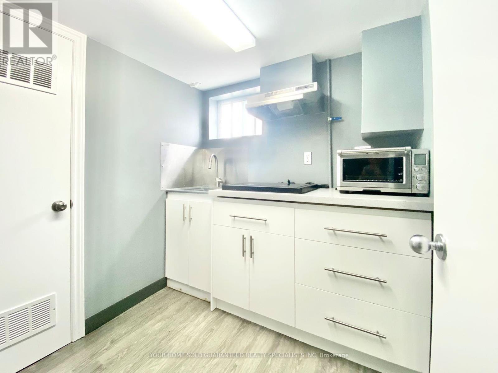 Bsmt - 78 Huntington Avenue, Toronto, Ontario  M1K 4L2 - Photo 3 - E13240308