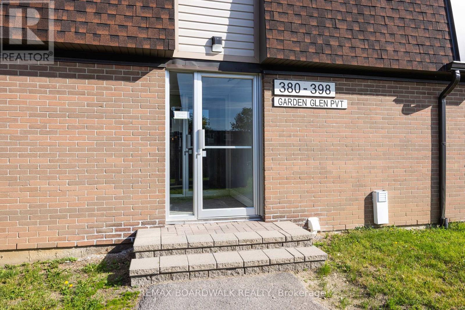 67 - 392 Garden Glen Private, Ottawa, Ontario  K2G 1E4 - Photo 2 - X13235460