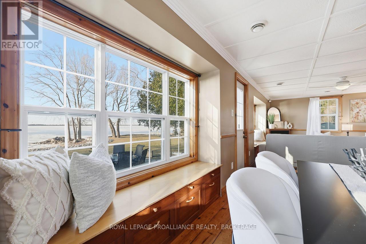 138 Nicholson Point Road, Loyalist, Ontario  K0H 1G0 - Photo 17 - X13246526