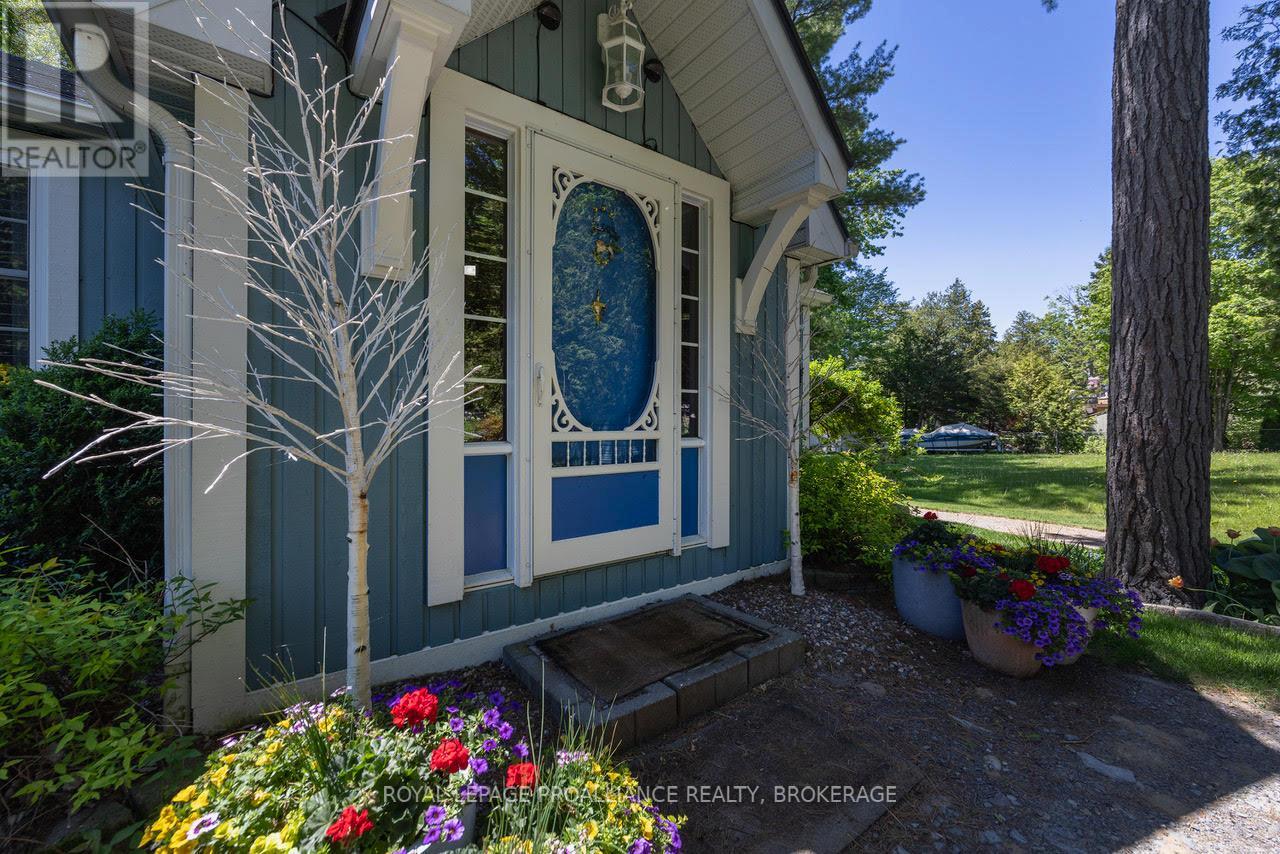 138 Nicholson Point Road, Loyalist, Ontario  K0H 1G0 - Photo 6 - X13246526