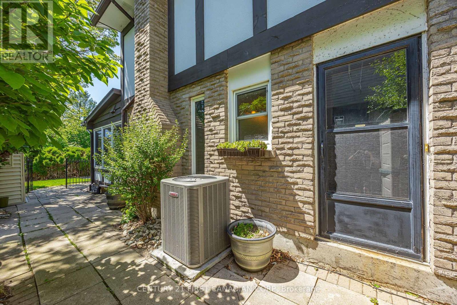 923 Farnham Road, London South, Ontario  N6K 1S2 - Photo 36 - X13246532