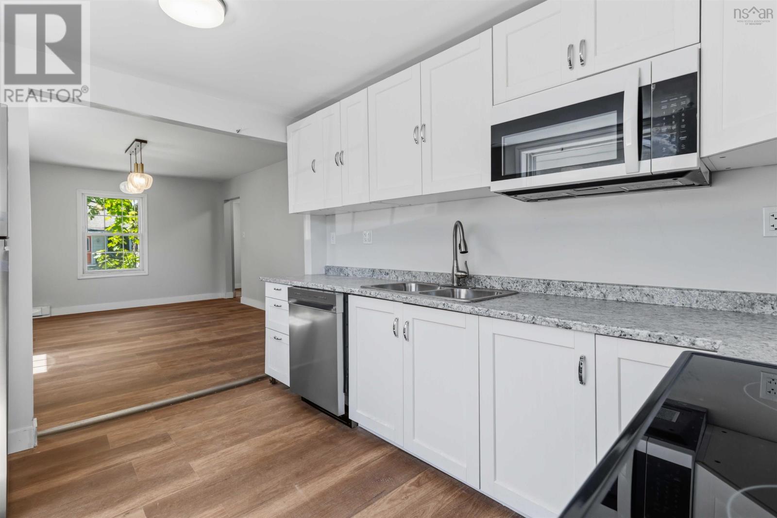 28 Symonds Street, Dartmouth, Nova Scotia  B3A 3L5 - Photo 11 - 202613361
