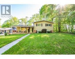 7 SIMMONS DRIVE, Whitewater Region, Ontario