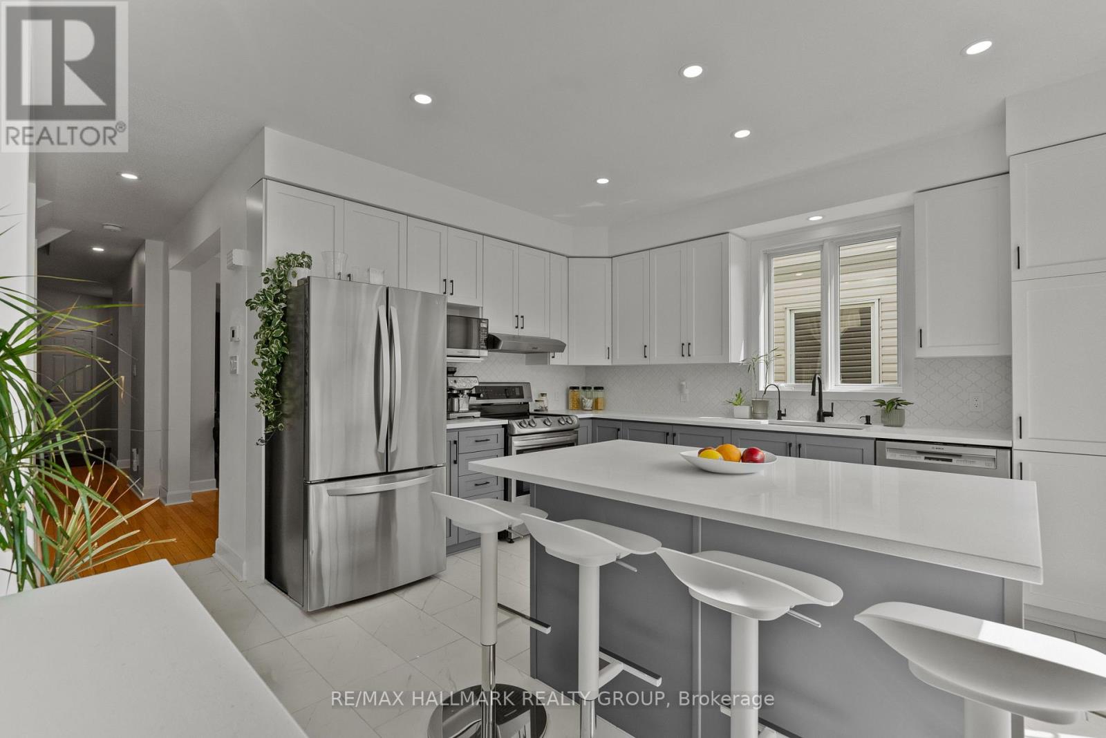 65 Alameda Way, Ottawa, Ontario  K2J 5B3 - Photo 12 - X13246614