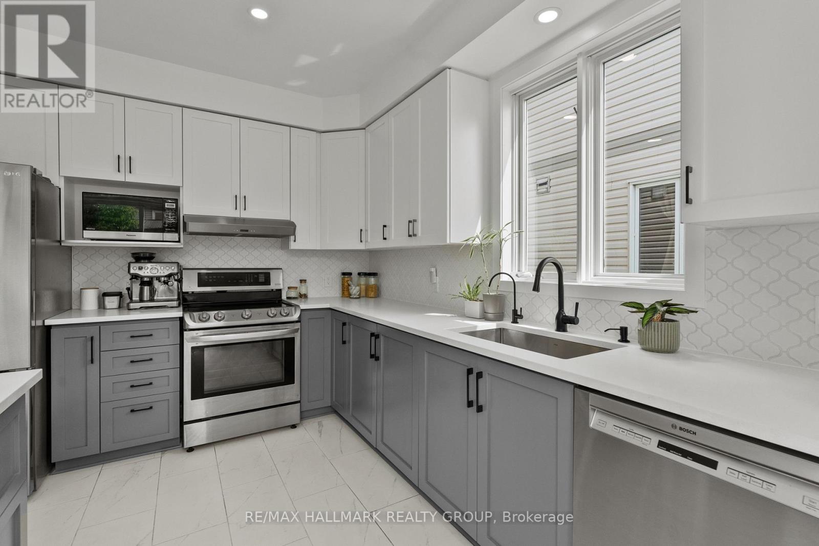 65 Alameda Way, Ottawa, Ontario  K2J 5B3 - Photo 13 - X13246614
