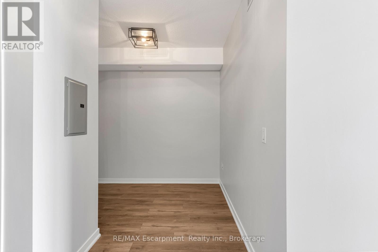 313 - 5010 Corporate Drive, Burlington, Ontario  L7L 0H6 - Photo 16 - W13246628