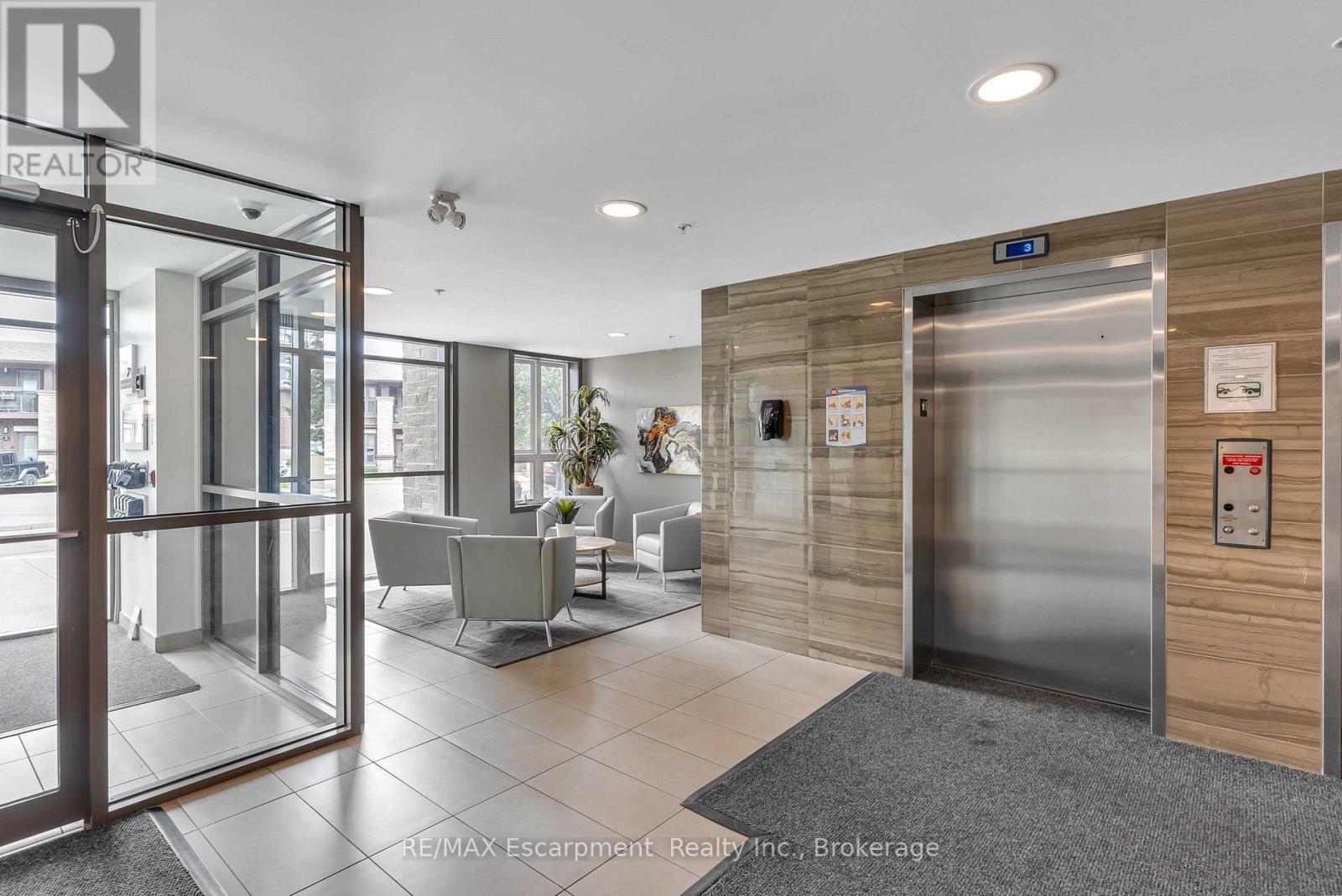 313 - 5010 Corporate Drive, Burlington, Ontario  L7L 0H6 - Photo 6 - W13246628