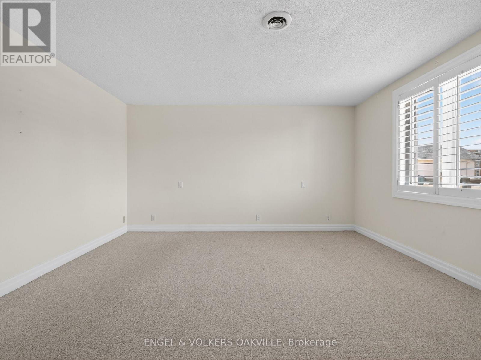 2 - 84 Reynolds Street, Oakville, Ontario  L6J 3K2 - Photo 19 - W12982648