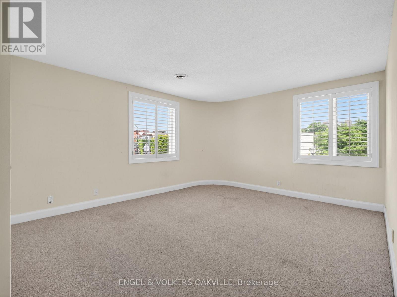 2 - 84 Reynolds Street, Oakville, Ontario  L6J 3K2 - Photo 28 - W12982648