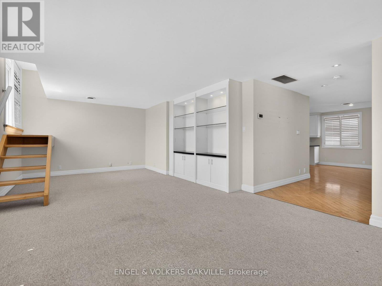 2 - 84 Reynolds Street, Oakville, Ontario  L6J 3K2 - Photo 6 - W12982648