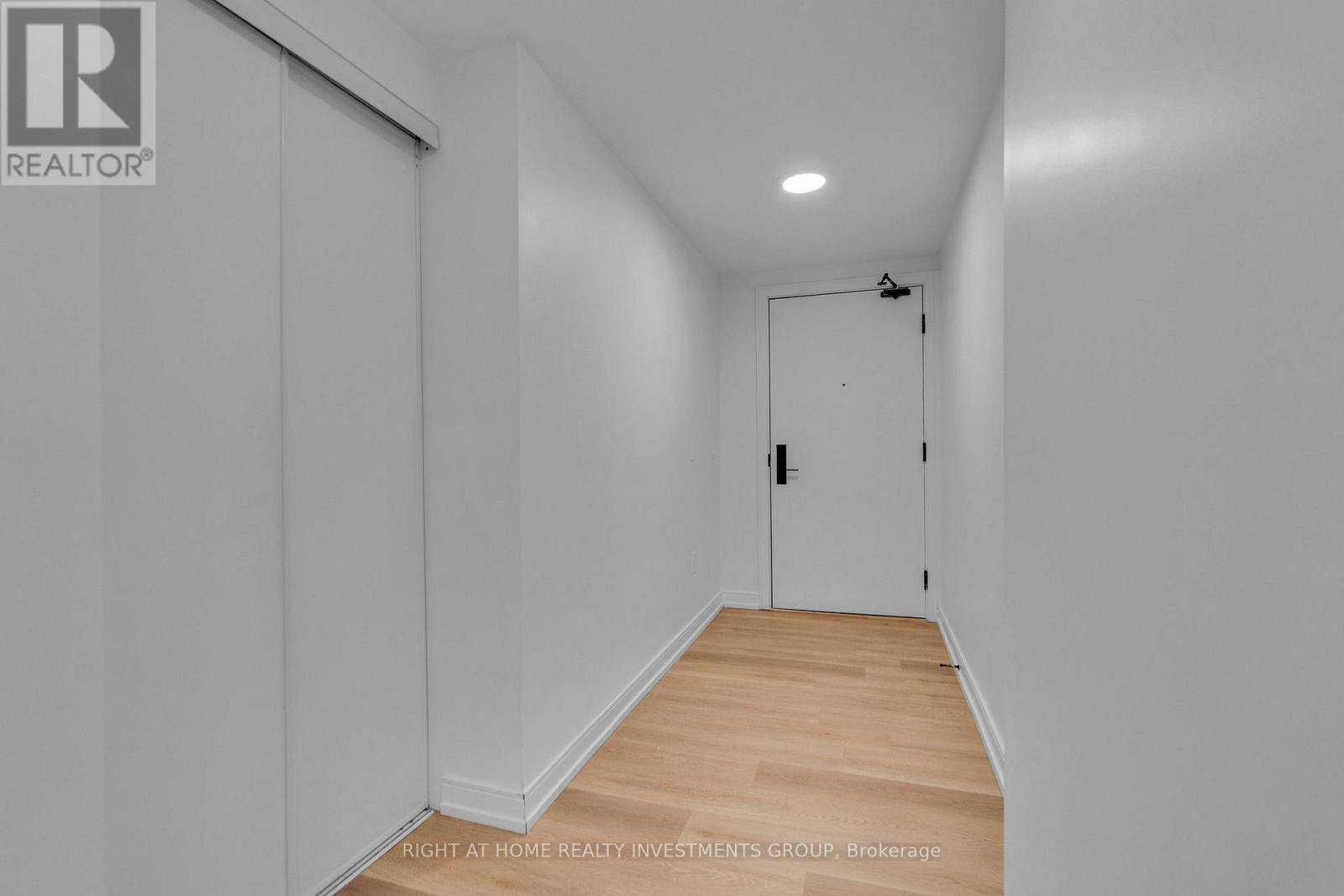 327 - 1 Jarvis Street E, Hamilton, Ontario  L8R 3J2 - Photo 7 - X13225618