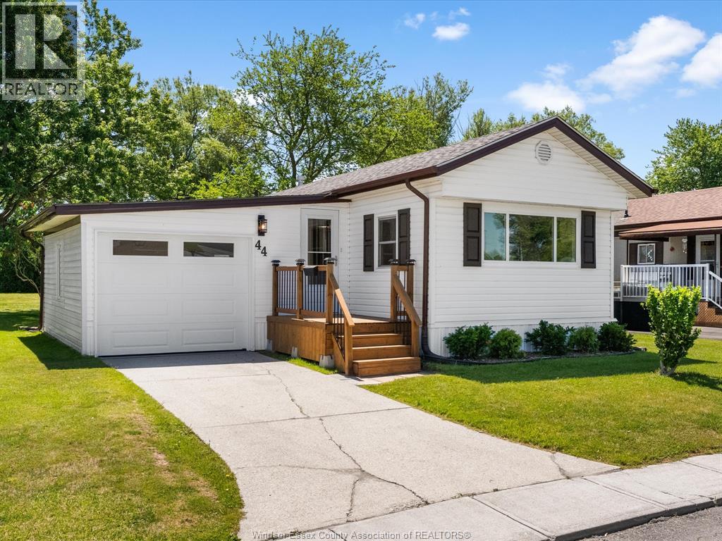 44 Miriam COURT, Essex, Ontario