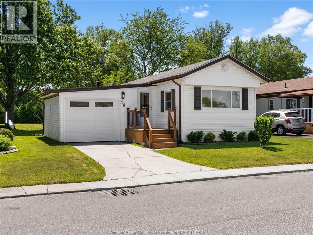 44 Miriam Court, Essex, Ontario  N8M 1Z2 - Photo 32 - 26013113