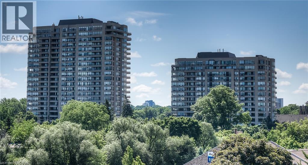 6 WILLOW Street Unit# 1907, Waterloo, Ontario