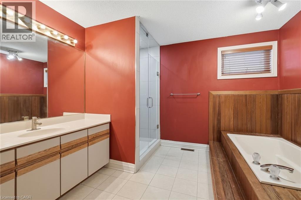18 Curtis Crescent, King City, Ontario  L7B 1C3 - Photo 28 - 40836005