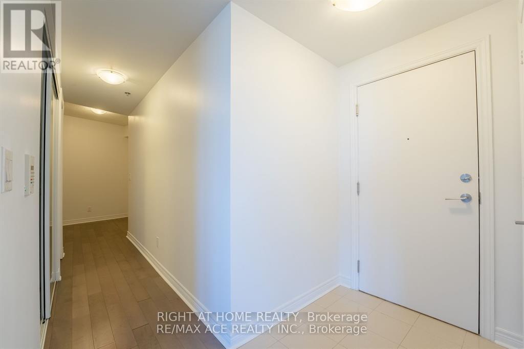 922 - 2756 Old Leslie Street, Toronto, Ontario  M2K 0E2 - Photo 11 - C13246624