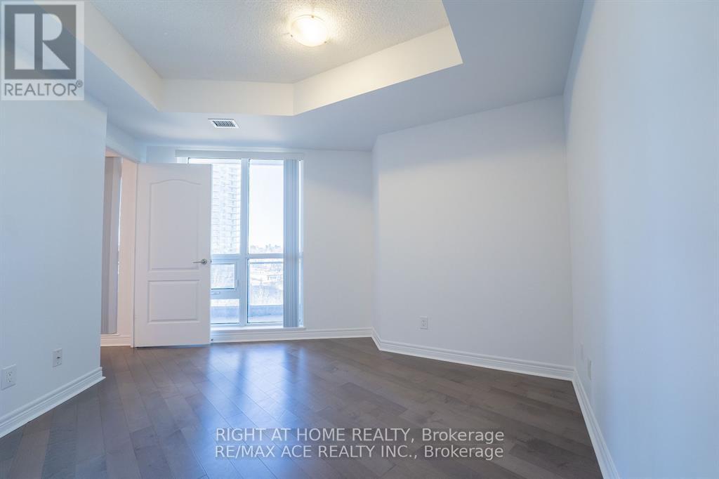 922 - 2756 Old Leslie Street, Toronto, Ontario  M2K 0E2 - Photo 15 - C13246624