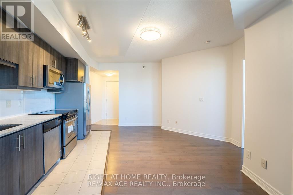 922 - 2756 Old Leslie Street, Toronto, Ontario  M2K 0E2 - Photo 7 - C13246624