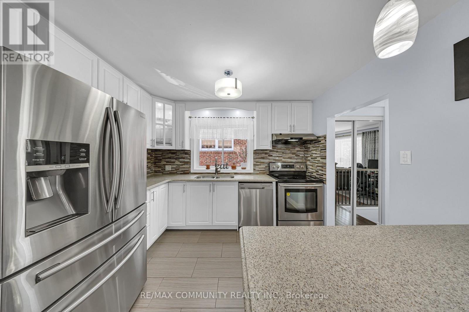 31 Kilbride Road, Toronto, Ontario  M1J 1X6 - Photo 16 - E13246510