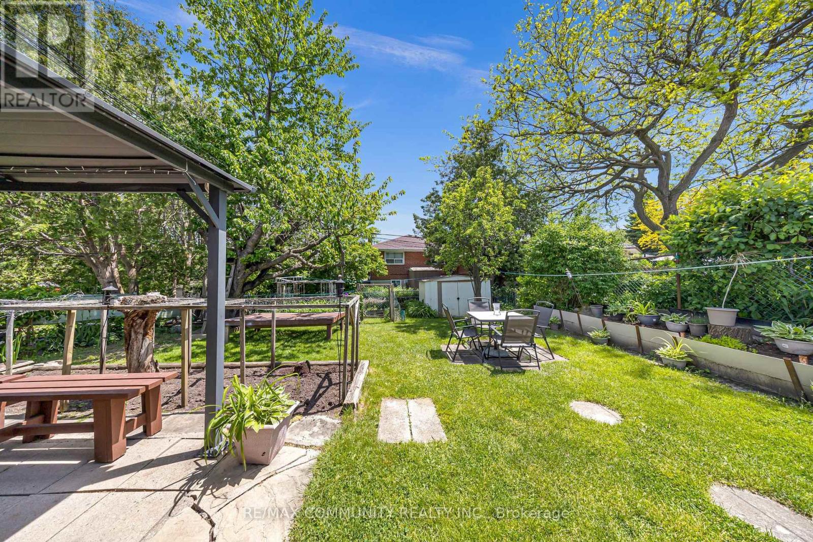 31 Kilbride Road, Toronto, Ontario  M1J 1X6 - Photo 43 - E13246510