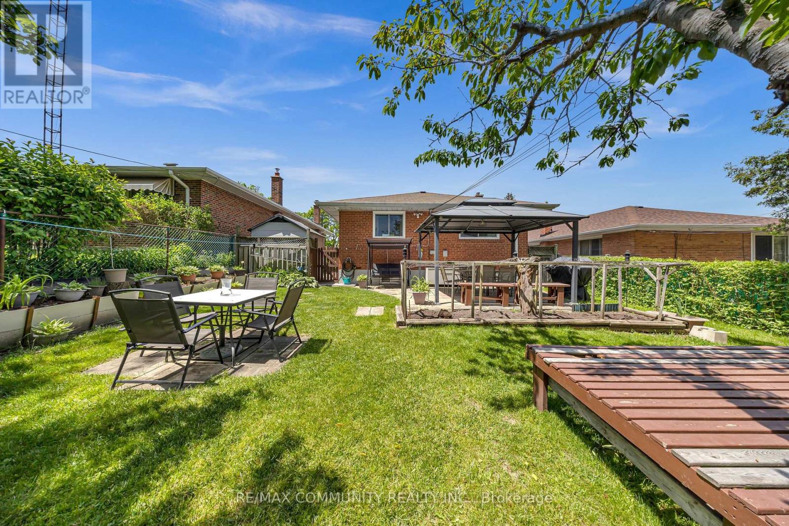 31 Kilbride Road, Toronto, Ontario  M1J 1X6 - Photo 44 - E13246510