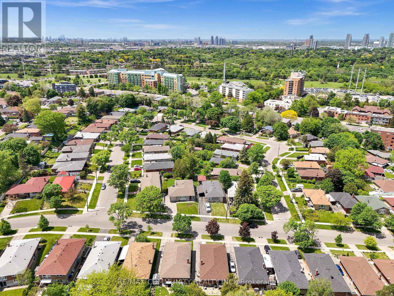 31 Kilbride Road, Toronto, Ontario  M1J 1X6 - Photo 48 - E13246510