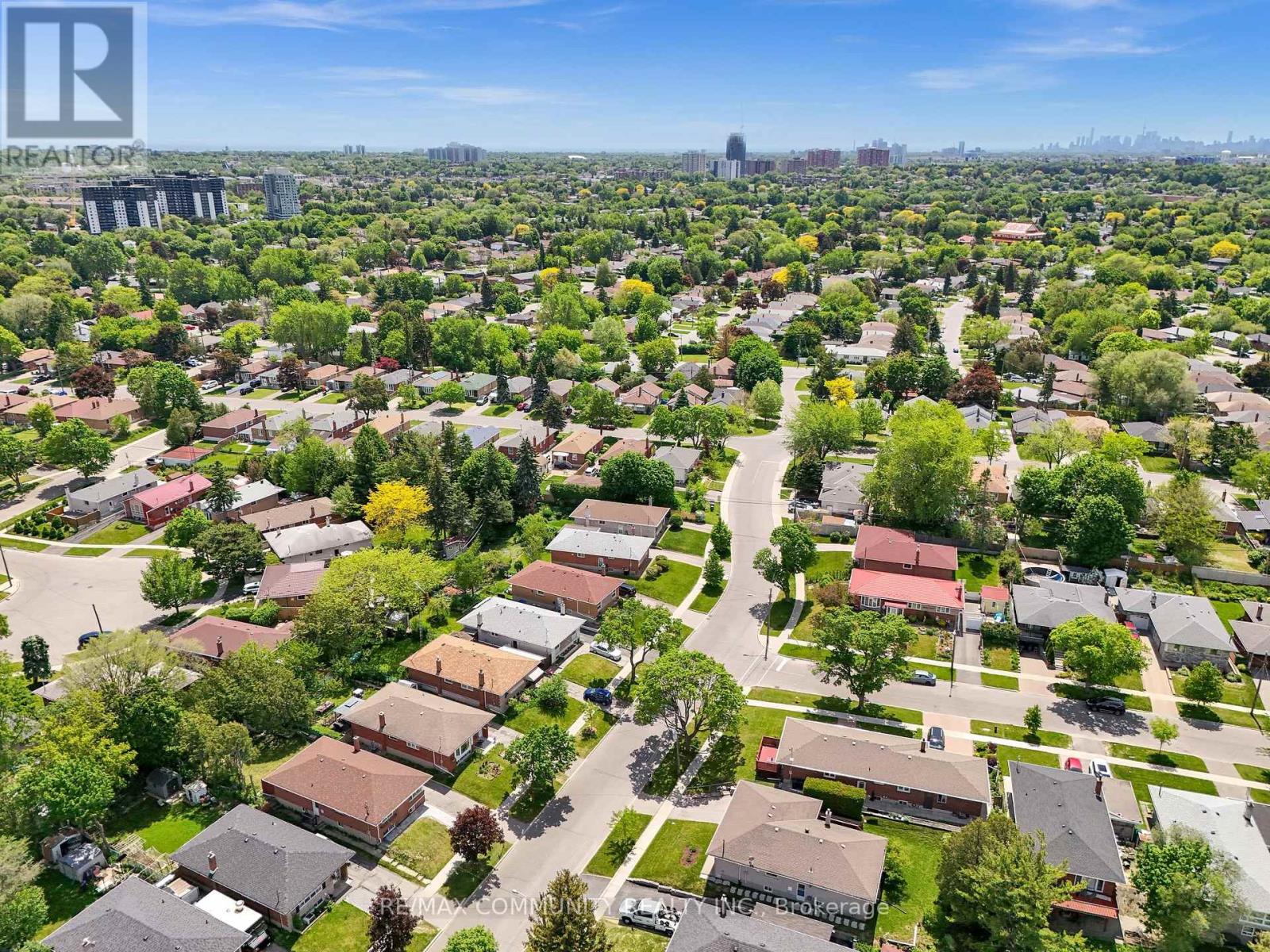 31 Kilbride Road, Toronto, Ontario  M1J 1X6 - Photo 49 - E13246510