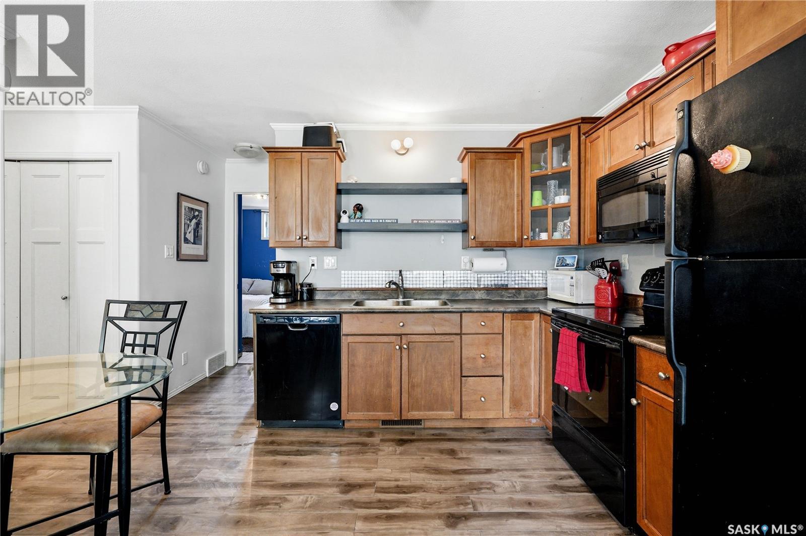 705 1022 Hampton Circle, Saskatoon, Saskatchewan  S7R 0K3 - Photo 7 - SK038225