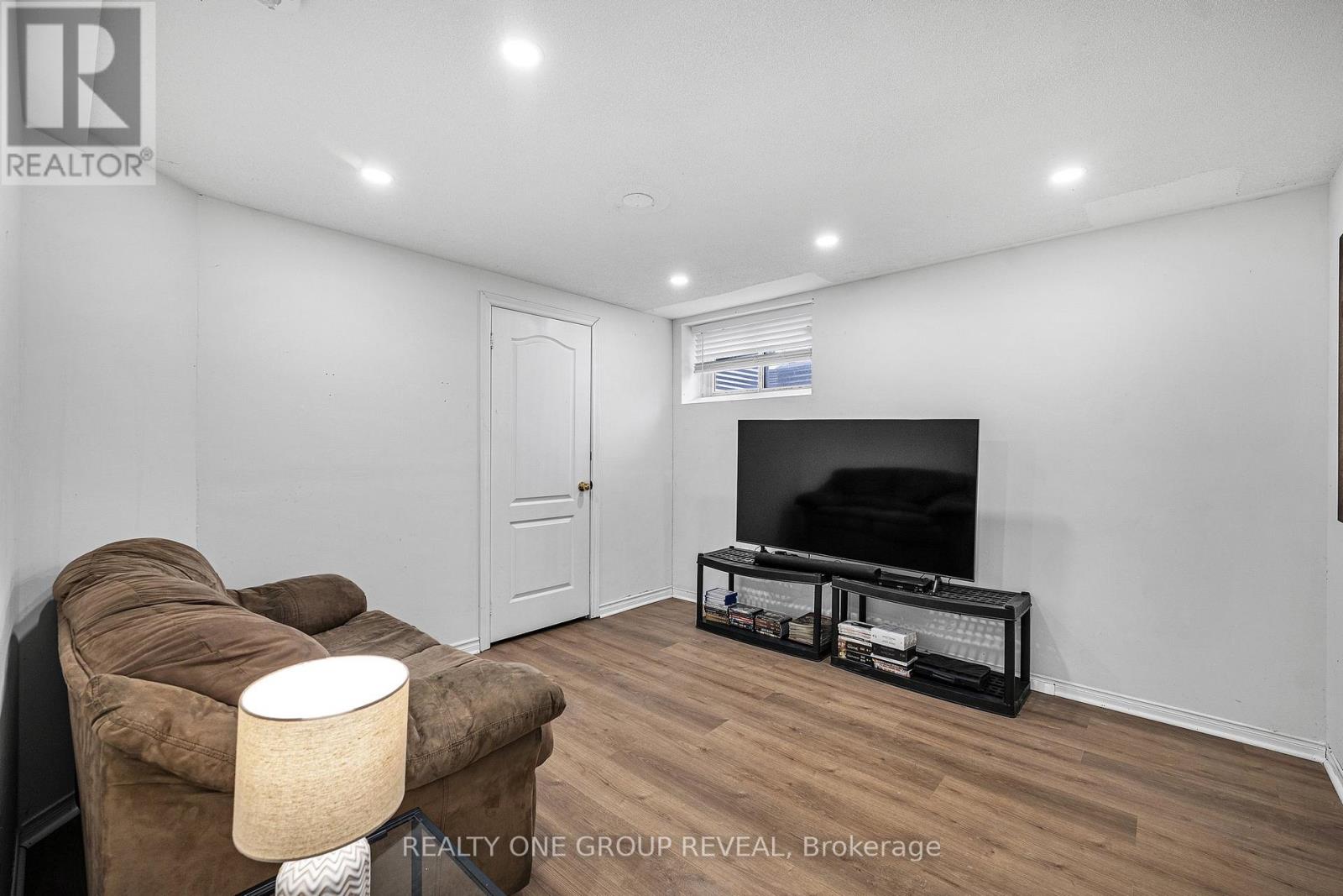 1 Bridgid Drive, Whitby, Ontario  L1P 1T7 - Photo 43 - E13225380