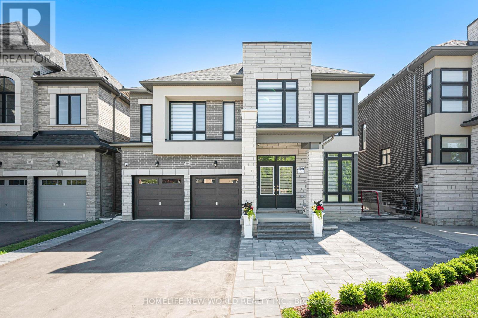 80 Weslock Crescent, Aurora, Ontario  L4G 7Z4 - Photo 2 - N13246630