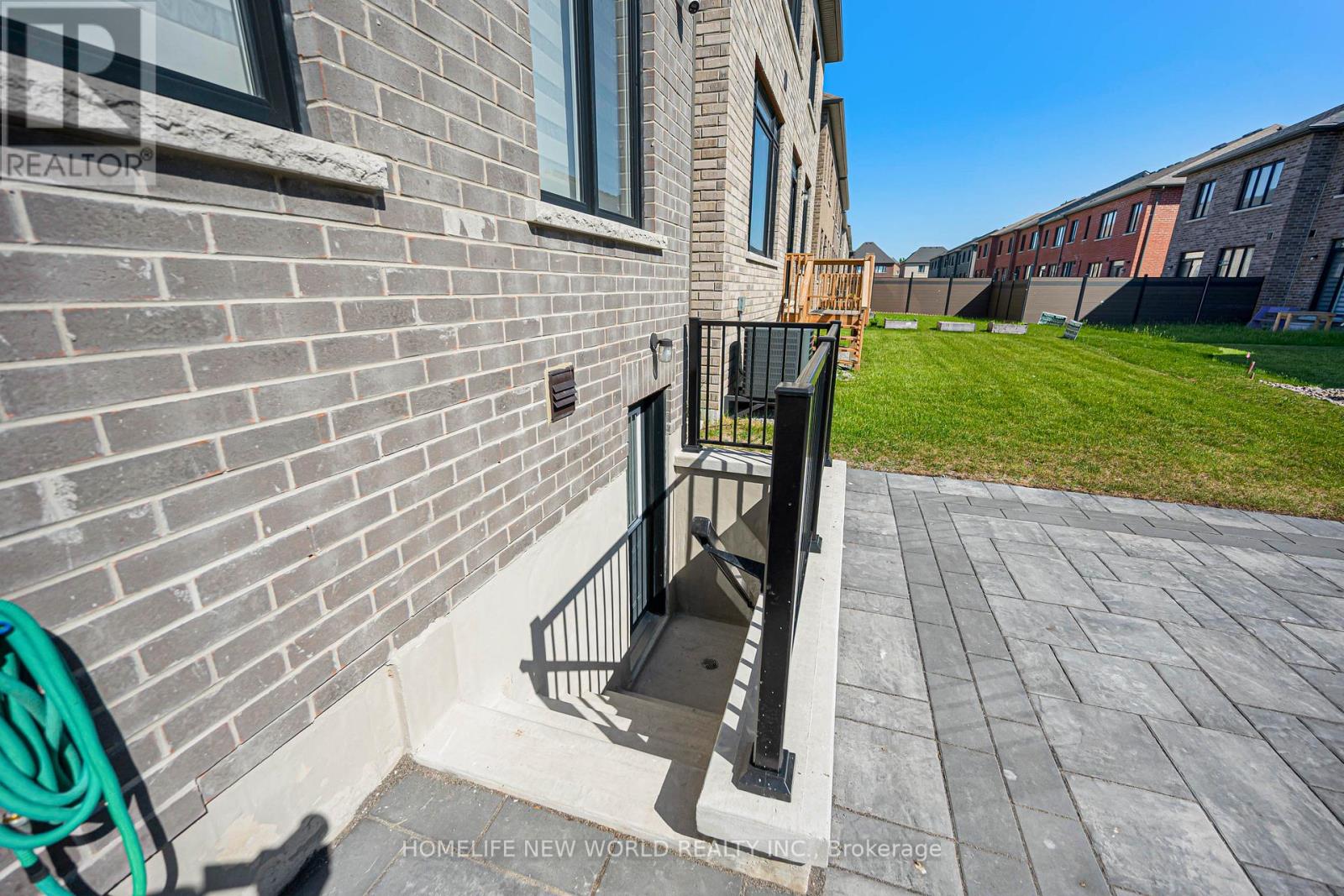 80 Weslock Crescent, Aurora, Ontario  L4G 7Z4 - Photo 25 - N13246630