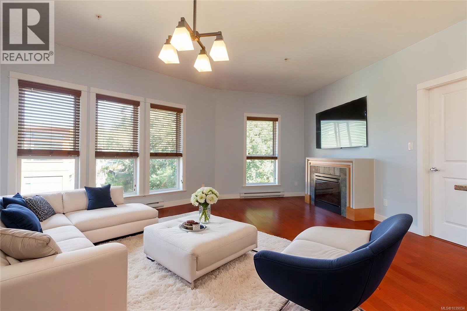 407 101 Nursery Hill Dr