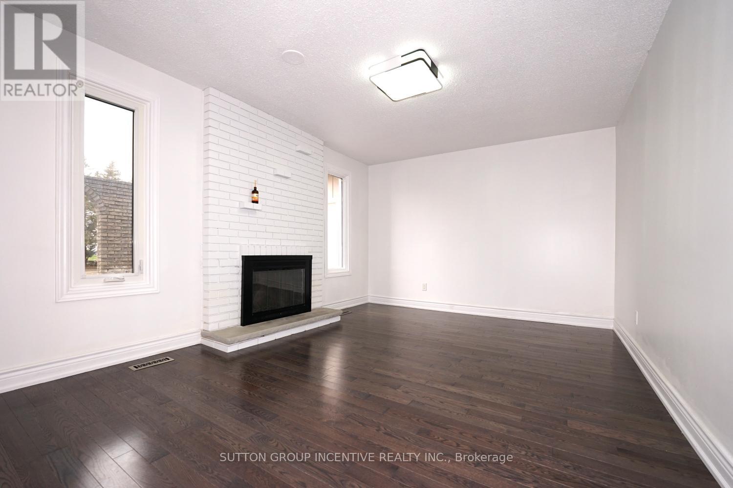 7 Huron Street, Barrie, Ontario  L4M 5H2 - Photo 6 - S13246602