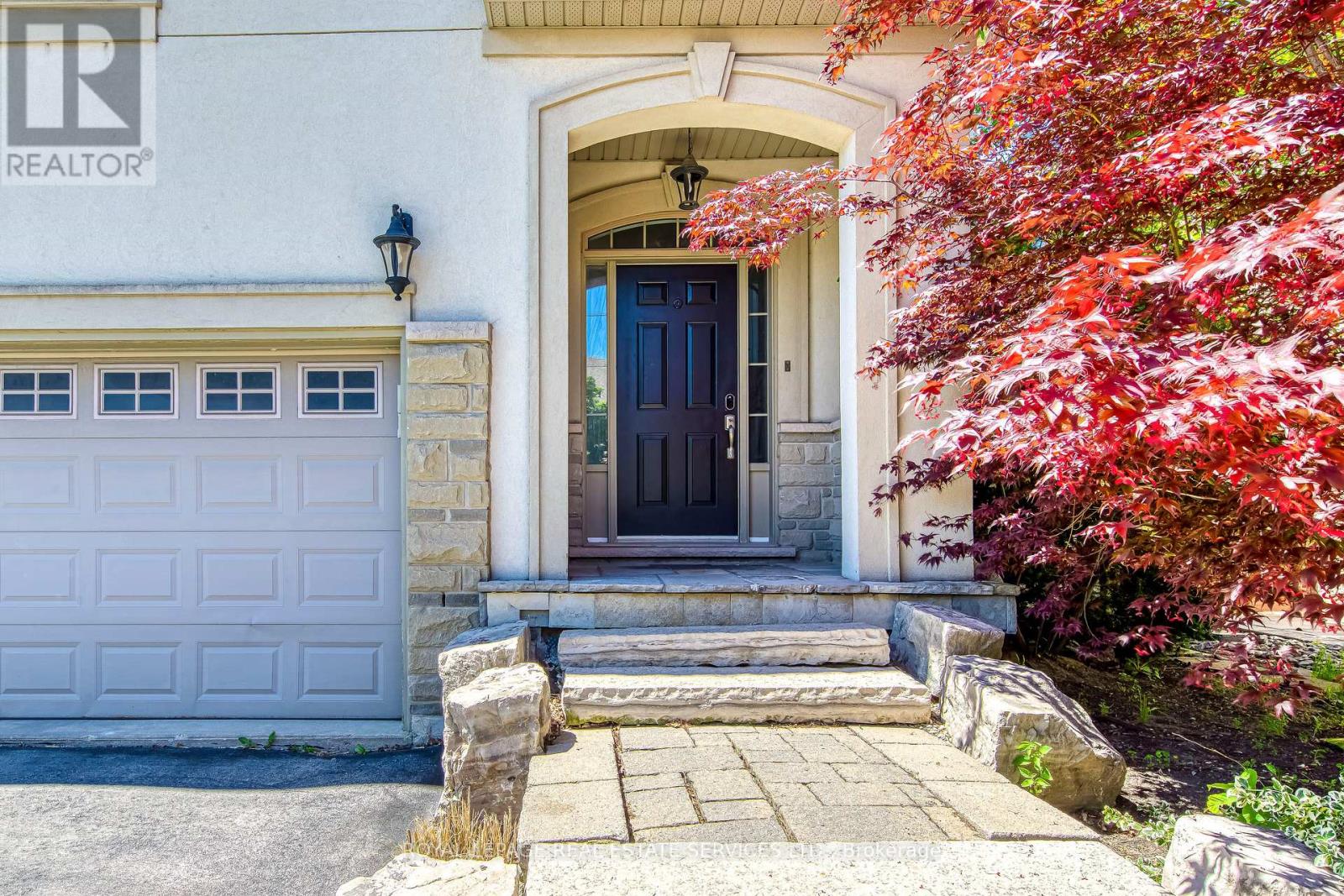 2473 Tesla Crescent, Oakville, Ontario  L6H 7N1 - Photo 3 - W13246528