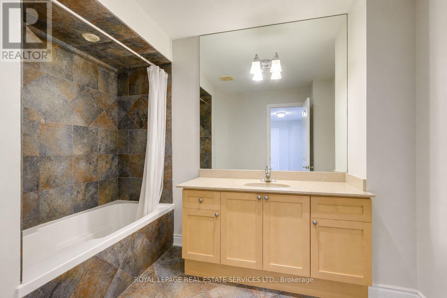 2473 Tesla Crescent, Oakville, Ontario  L6H 7N1 - Photo 30 - W13246528