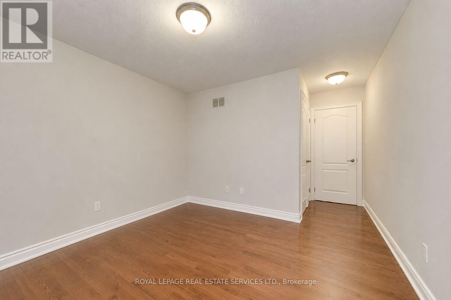 2473 Tesla Crescent, Oakville, Ontario  L6H 7N1 - Photo 32 - W13246528