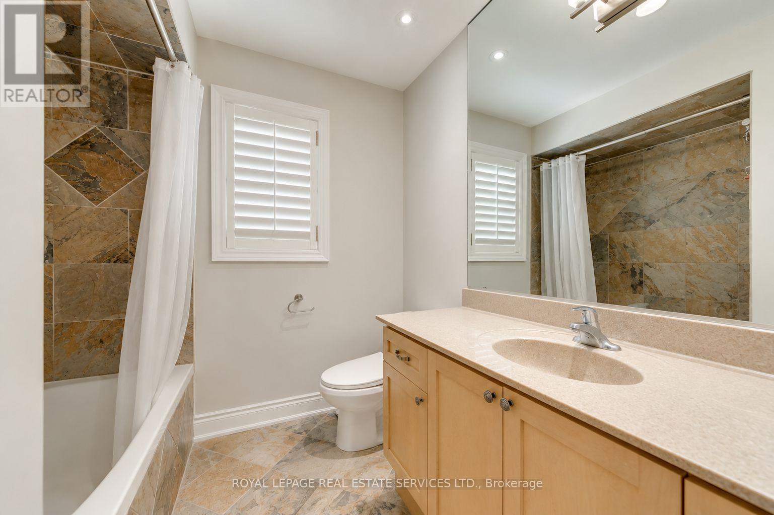 2473 Tesla Crescent, Oakville, Ontario  L6H 7N1 - Photo 35 - W13246528