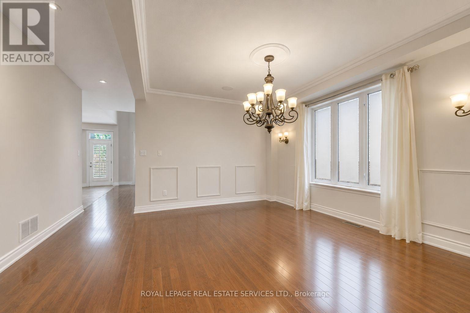 2473 Tesla Crescent, Oakville, Ontario  L6H 7N1 - Photo 6 - W13246528