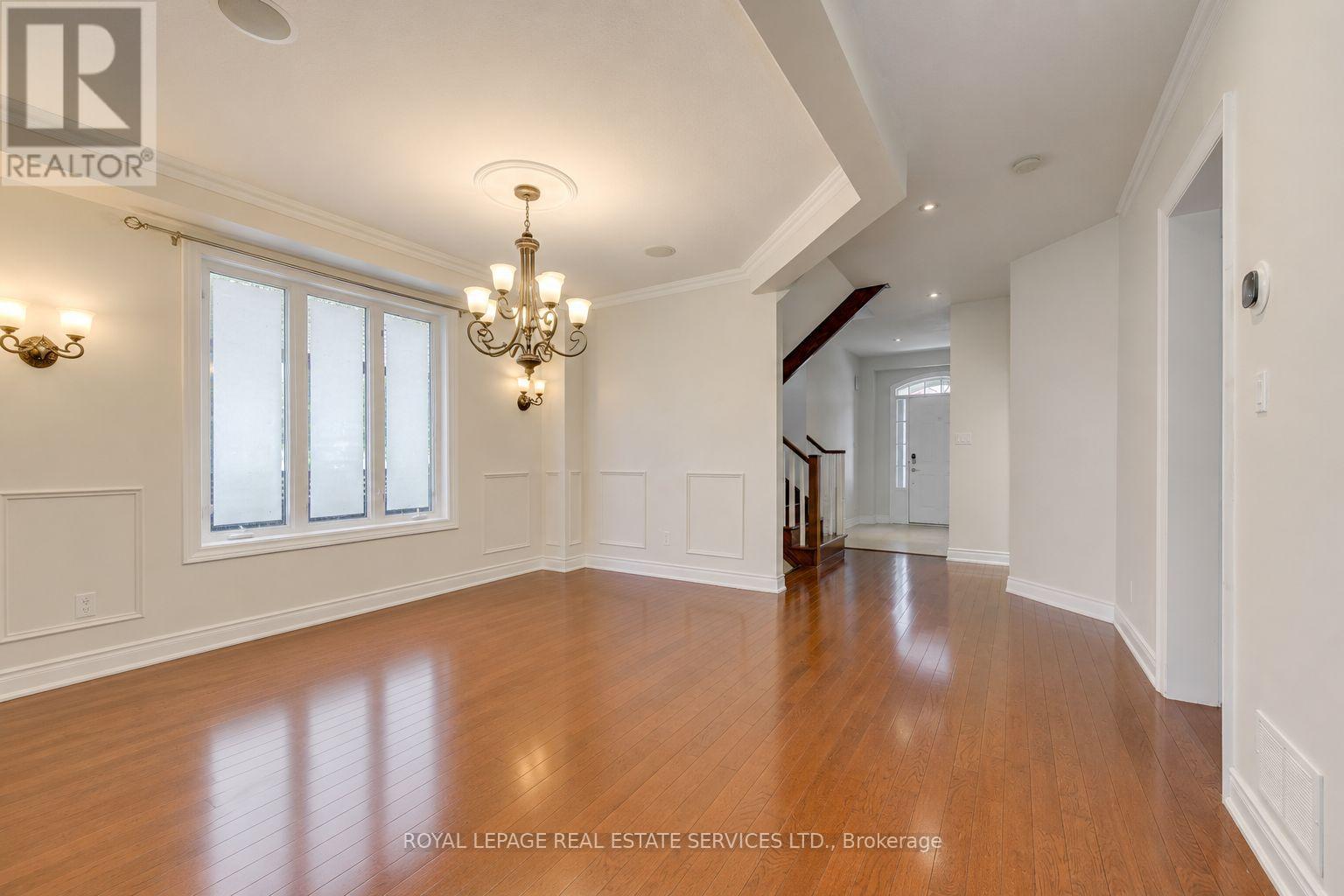 2473 Tesla Crescent, Oakville, Ontario  L6H 7N1 - Photo 8 - W13246528