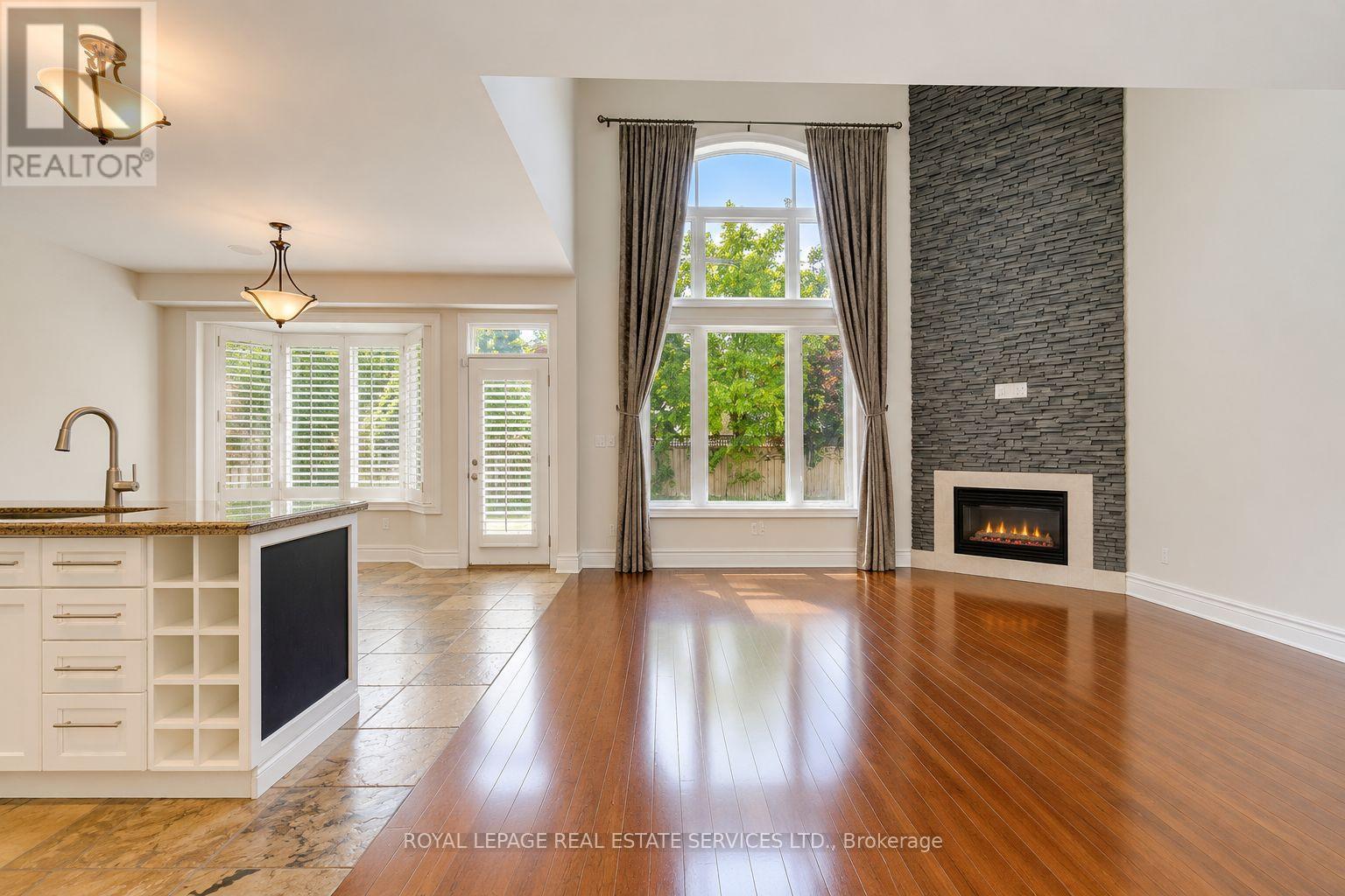 2473 Tesla Crescent, Oakville, Ontario  L6H 7N1 - Photo 9 - W13246528