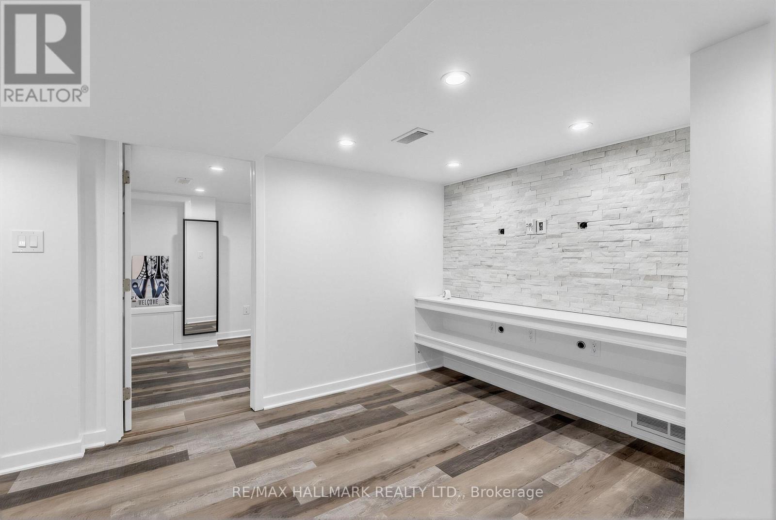 Basement - 10 Hartley Avenue, Toronto, Ontario  M6E 4E6 - Photo 11 - W13246546