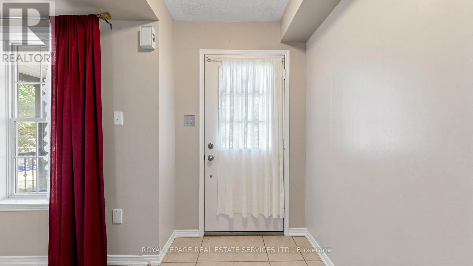 100 Georgian Drive, Oakville, Ontario  L6H 6V1 - Photo 18 - W13246612