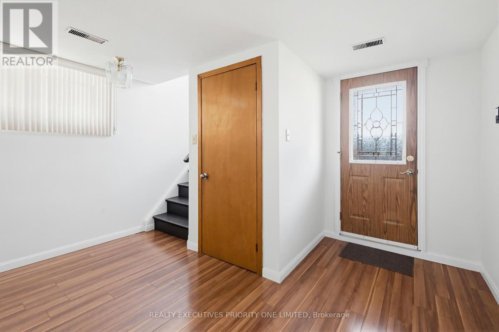 55 Picaro Drive, Toronto, Ontario  M3N 2B6 - Photo 24 - W13246626