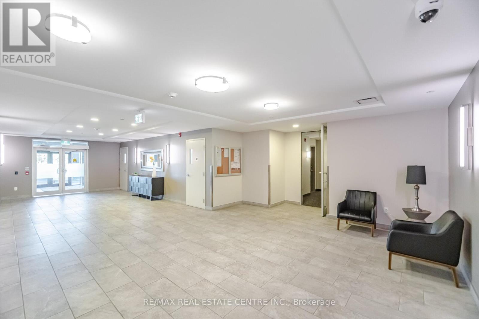 513 - 830 Megson Terrace, Milton, Ontario  L9T 9M7 - Photo 4 - W13246636